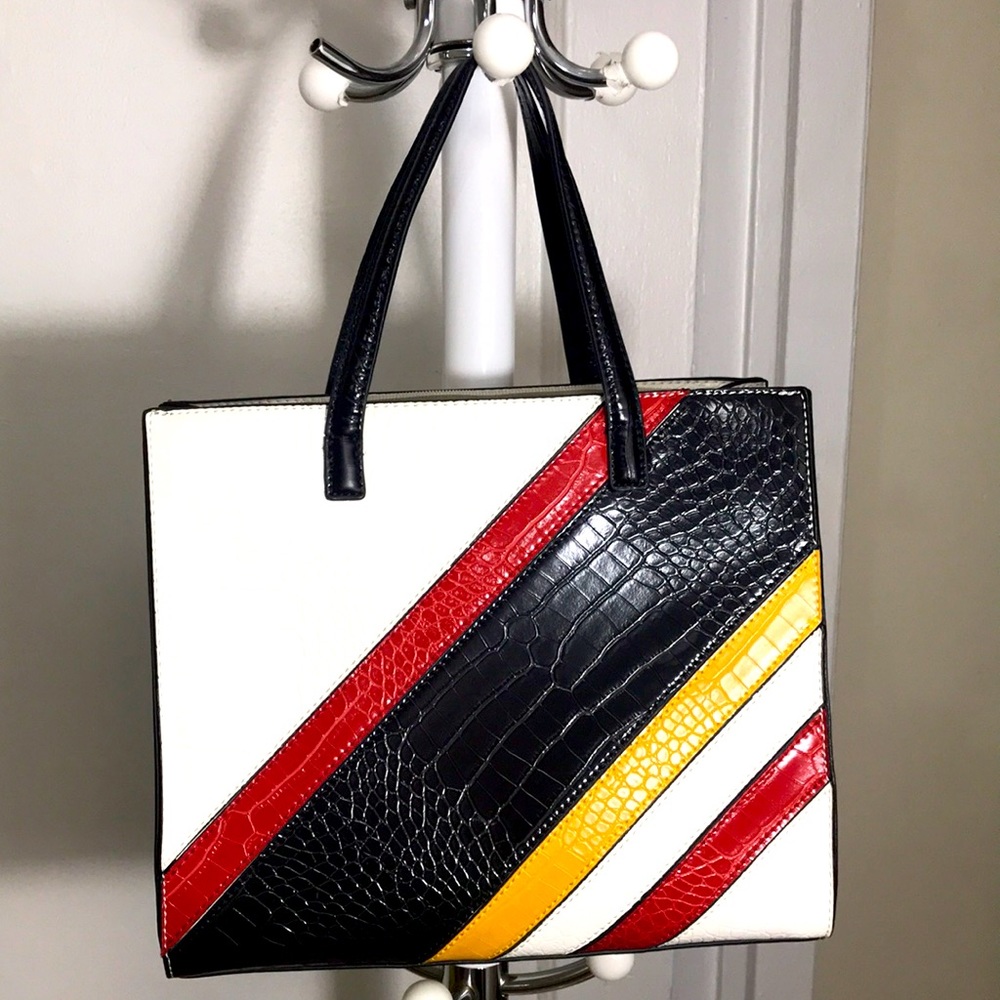 DIOPHY in Style Handbag